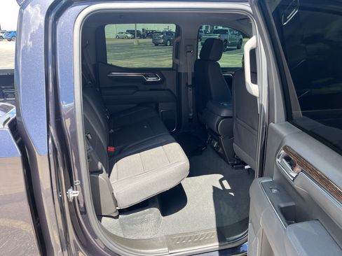Used 2025 GMC Sierra 1500 Elevation AWD/4WD image 14