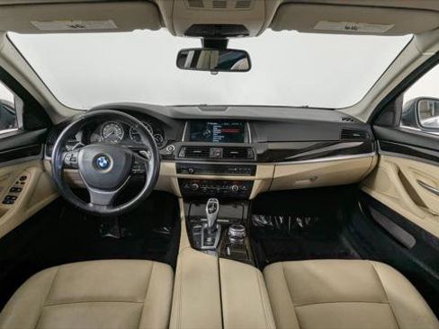 Used 2016 BMW 528i Sedan w/ Premium Package image 22