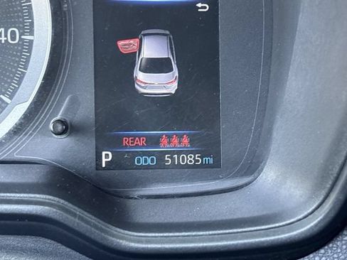 Used 2022 Toyota Corolla SE w/ Carpet Mat Package (TMS) FWD image 30
