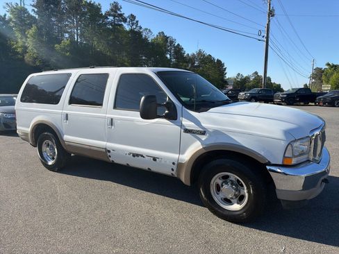 Used 2002 Ford Excursion Limited RWD image 3