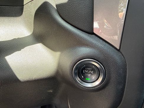 Used 2025 Chevrolet Silverado 1500 Custom RWD image 19