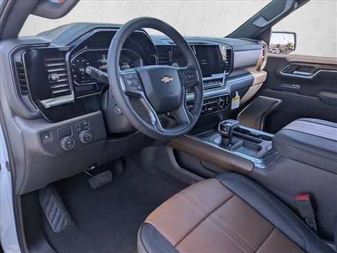 New 2026 Chevrolet Silverado 1500 High Country RWD image 3