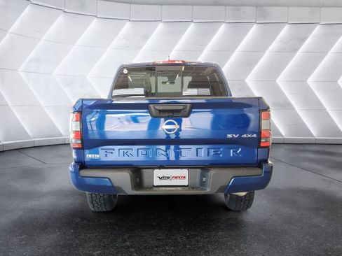 Used 2022 Nissan Frontier SV AWD/4WD image 5