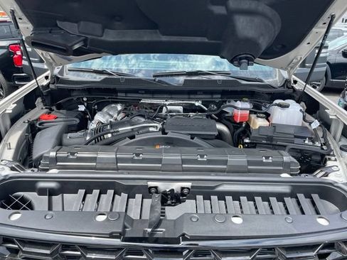 New 2026 Chevrolet Silverado 2500 ZR2 w/ LPO, Dark Essentials Package AWD/4WD image 17