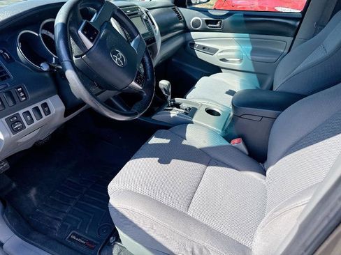 Used 2012 Toyota Tacoma 4x4 Double Cab image 9