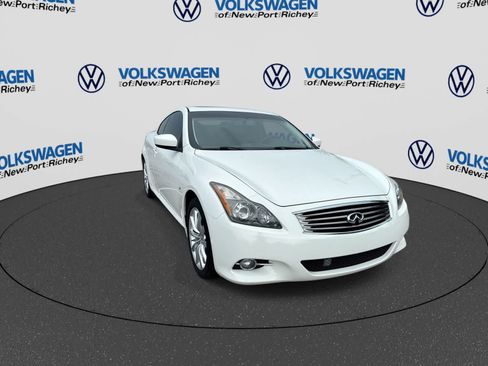 Used 2014 INFINITI Q60 Journey w/ Premium Package RWD image 16