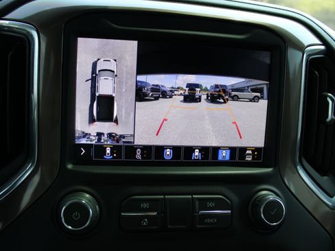 Used 2021 Chevrolet Silverado 3500 High Country AWD/4WD image 29