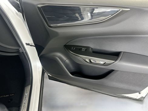 Used 2024 Lexus NX 250 FWD w/ Towing Package (2000 Lbs) image 33