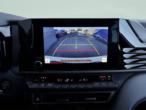 Certified 2025 Toyota Camry SE w/ Convenience Package image 36