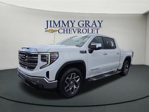 Used 2024 GMC Sierra 1500 SLT w/ SLT Premium Plus Package image 7