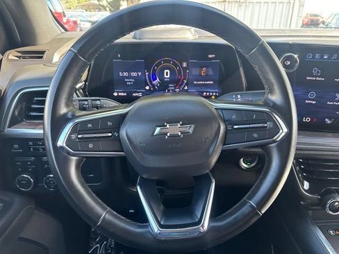 Used 2025 Chevrolet Tahoe Z71 AWD/4WD image 19