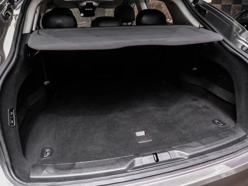 Used 2017 Maserati Levante AWD/4WD image 49