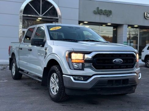 Used 2023 Ford F150 XLT w/ Trailer Tow Package image 8