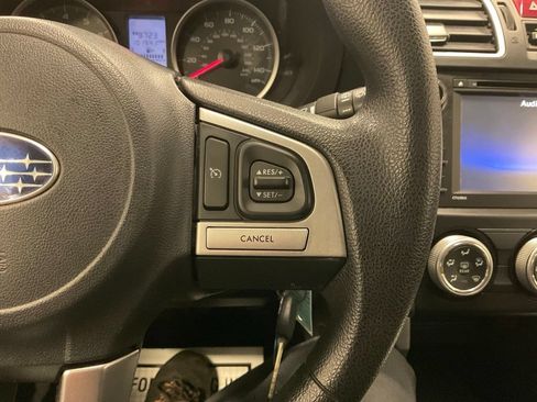 Used 2017 Subaru Forester 2.5i AWD/4WD image 21