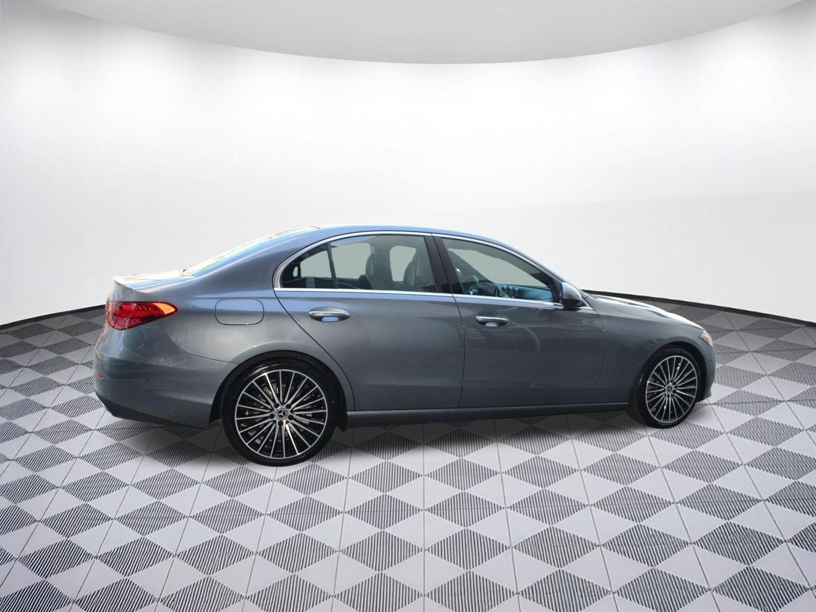 Used 2026 Mercedes-Benz C 300 Sedan image 17