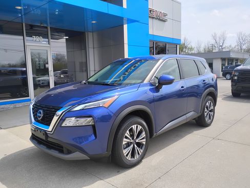 Used 2023 Nissan Rogue SV AWD/4WD image 30