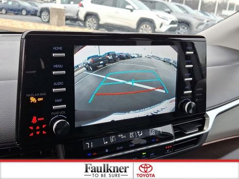 Certified 2024 Toyota Sienna XLE image 19