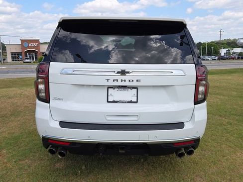 Used 2021 Chevrolet Tahoe High Country RWD image 11