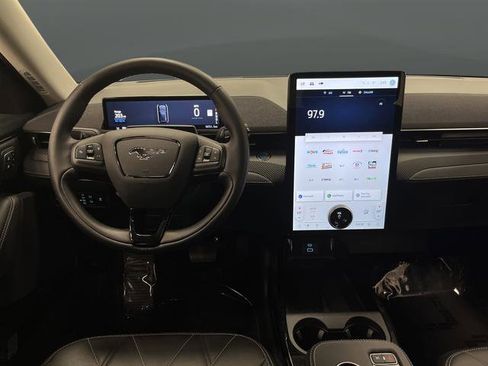 Used 2024 Ford Mustang Mach-E Select w/ Comfort Package Lite image 5