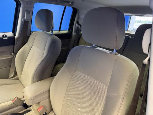 Used 2012 Jeep Patriot Sport FWD image 11