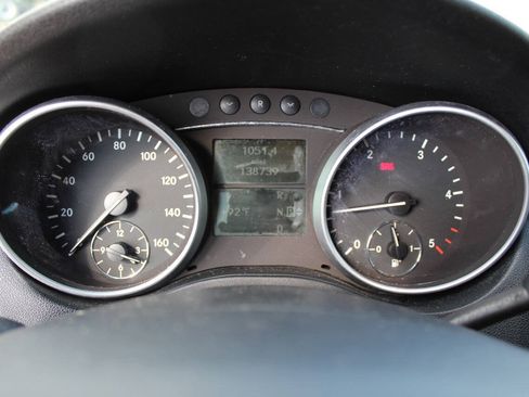 Used 2007 Mercedes-Benz ML 320 4MATIC image 12