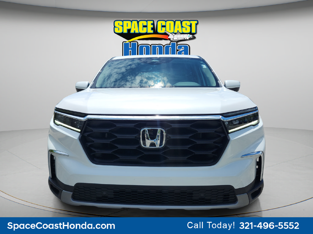 Used 2025 Honda Pilot EX-L image 4