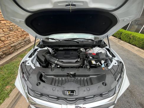 Used 2025 Chevrolet Blazer LT image 33