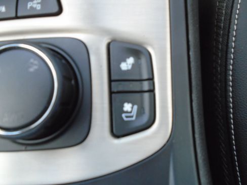 Used 2023 GMC Terrain Denali w/ Denali Premium Package AWD/4WD image 70