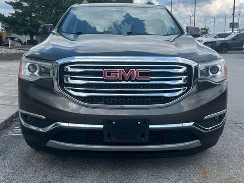 Used 2019 GMC Acadia SLT FWD image 4