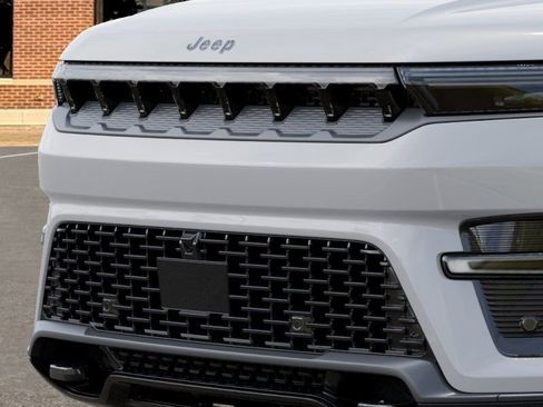 New 2026 Jeep Grand Wagoneer Limited image 11