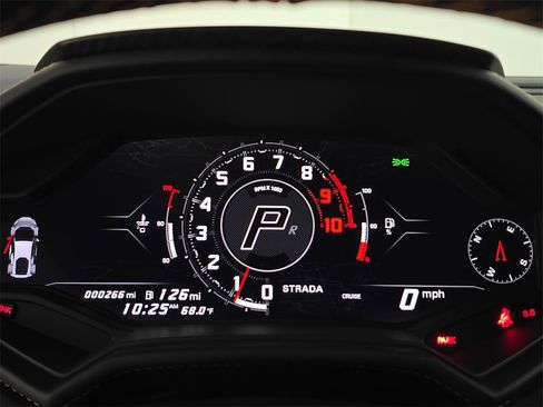 Used 2024 Lamborghini Huracan Sterrato image 15
