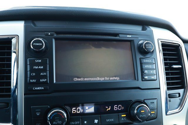 Used 2018 Nissan Titan SV w/ SV Convenience Package AWD/4WD image 17