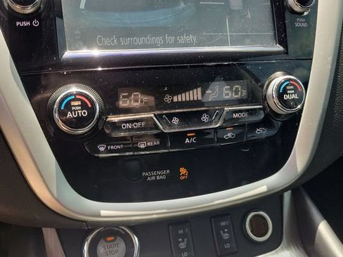 Used 2015 Nissan Murano SL w/ SL Technology Package AWD/4WD image 25