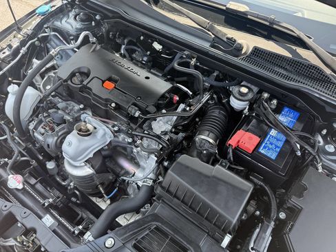 Used 2024 Honda Civic Sport image 13