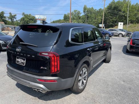 Used 2020 Kia Telluride S FWD image 7