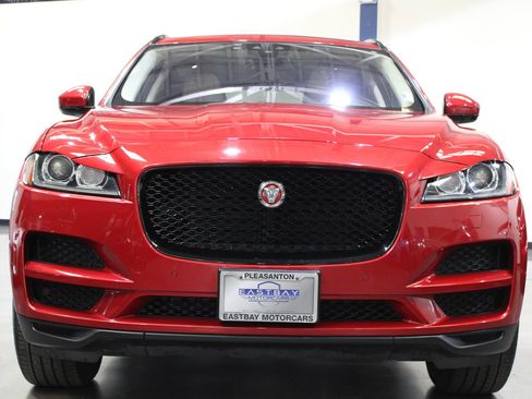 Used 2017 Jaguar F-PACE Prestige AWD/4WD image 5