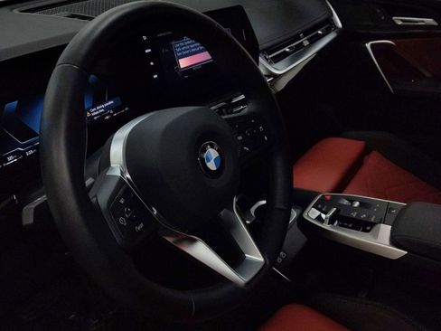 Certified 2025 BMW X1 xDrive28i w/ Convenience Package image 15