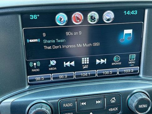 Used 2018 Chevrolet Silverado 1500 LT w/ All Star Edition image 16