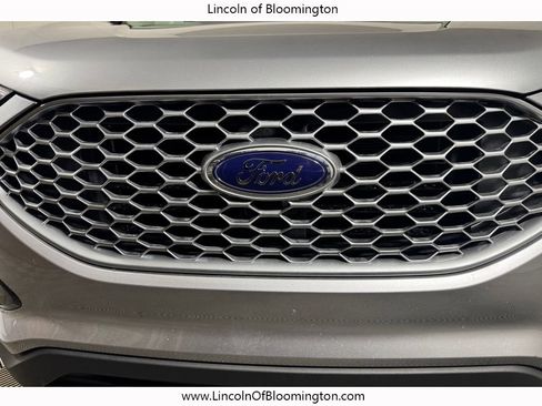 Used 2023 Ford Edge SEL w/ Convenience Package AWD/4WD image 12