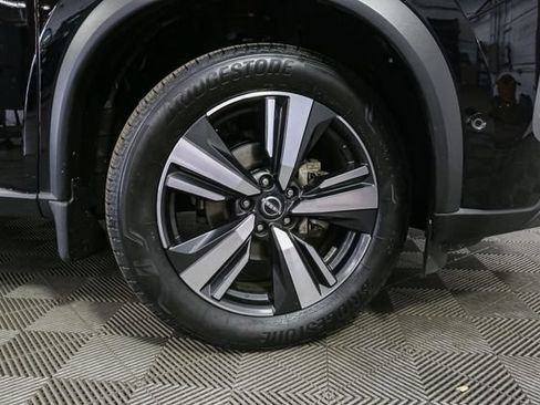 Used 2023 Nissan Rogue SL w/ SL Premium Package AWD/4WD image 14