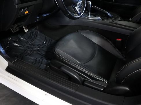 Used 2012 MAZDA MX-5 Miata Special Edition RWD image 21