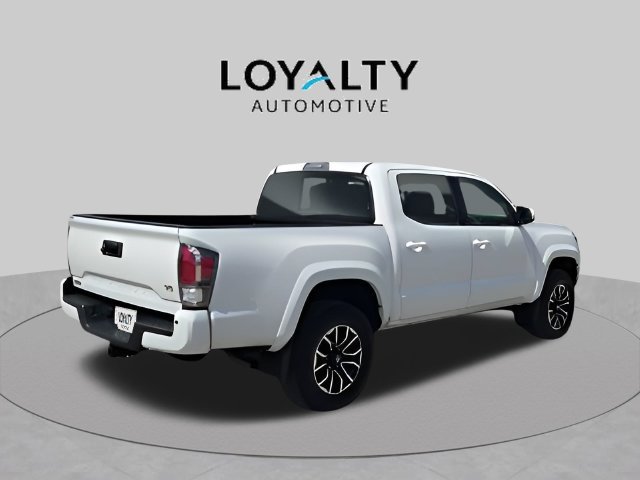 Used 2023 Toyota Tacoma TRD Sport w/ Technology Package AWD/4WD image 6