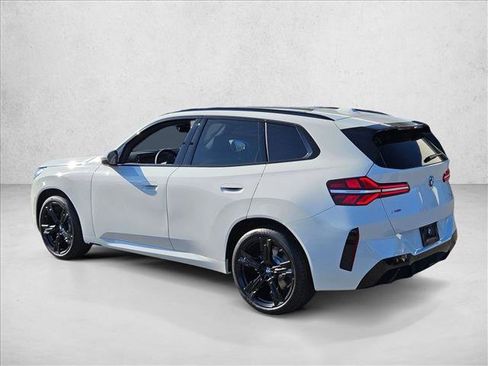 Used 2025 BMW X3 xDrive30 w/ M Sport Package AWD/4WD image 9
