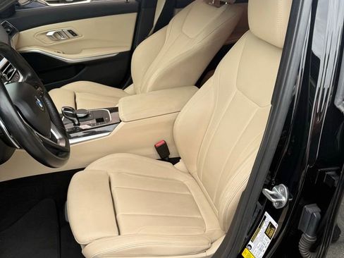 Used 2019 BMW 330i Sedan RWD image 9