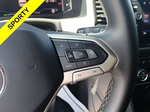 Used 2022 Volkswagen Atlas Cross Sport SE AWD/4WD image 26