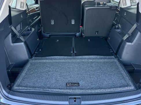 New 2026 Volkswagen Atlas SE FWD image 14