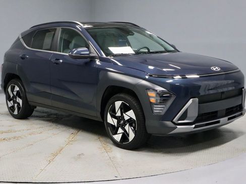 Certified 2024 Hyundai Kona Limited AWD/4WD image 1