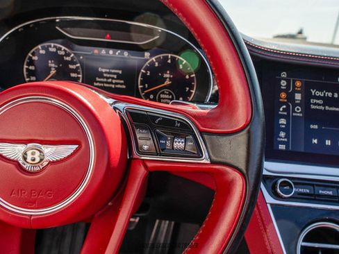 Used 2020 Bentley Continental GT V8 image 42