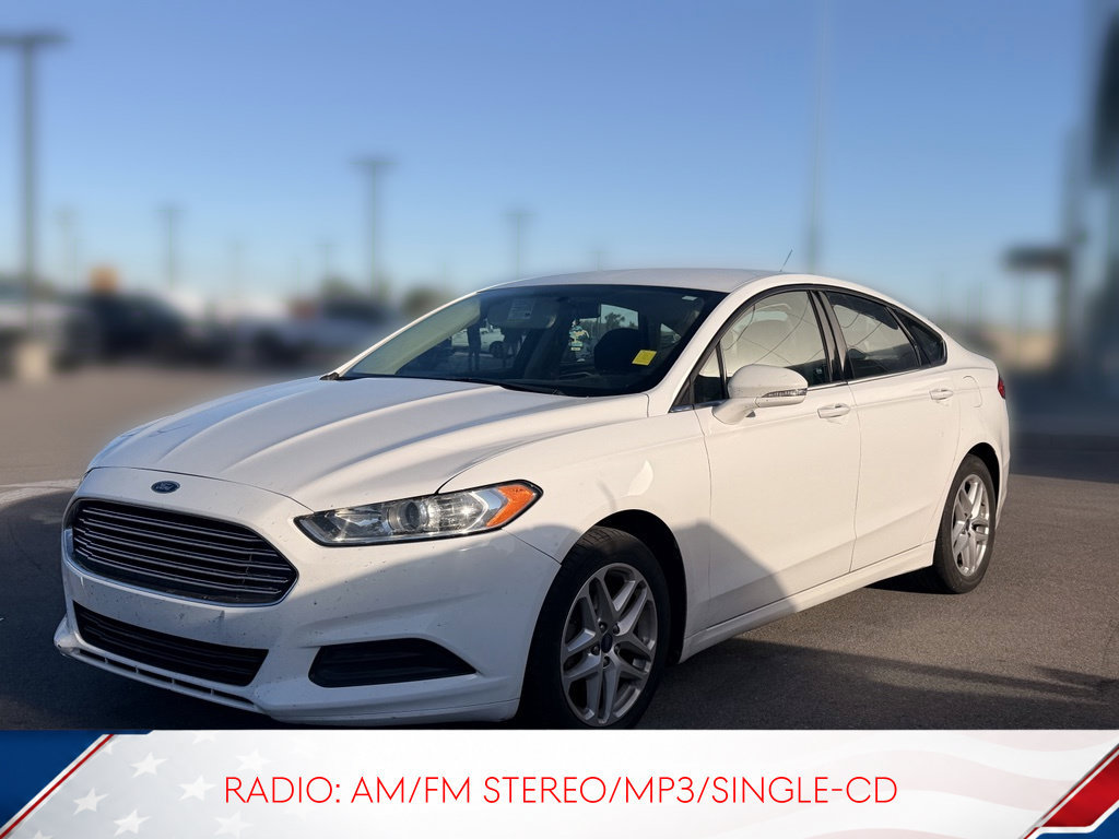 Used 2014 Ford Fusion SE FWD image 2