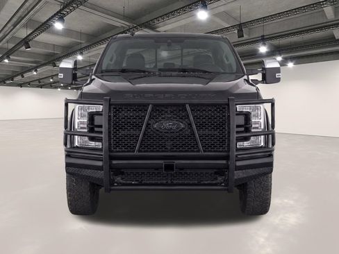 Used 2019 Ford F250 Lariat w/ Chrome Package AWD/4WD image 5